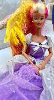 Vintage Barbie/Ken Doll Lot With Clothing *Read Details