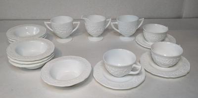 Indiana Glass Orange Blossom Milk Glass Dish Set