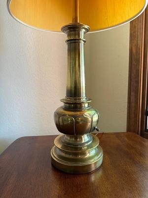 SIDE TABLE WITH A BRASS LAMP