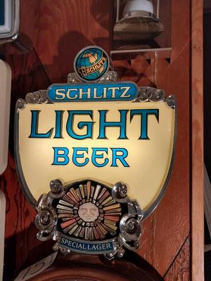 LIGHTED SCHLITZ LIGHT BEER SIGN