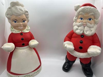 VTG Ceramic Santa & Mrs. Clause