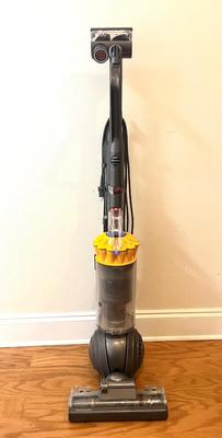 DYSON DC 40