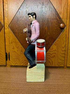 YOUR'S ELVIS '55 MUSICAL SEALED MCCORMICK LIQUOR DECANTER