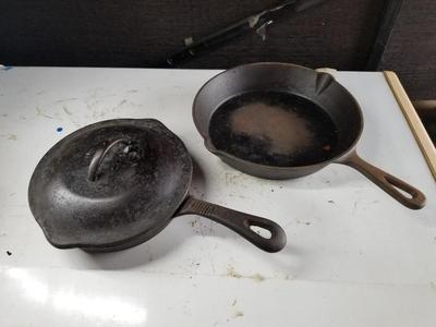 Cast Iron Pans with Lid