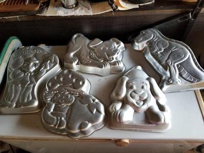 Cake Pans