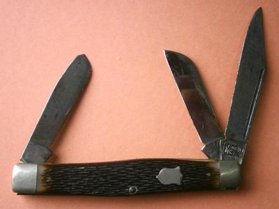 NEW BRITAIN Advertising Pocket Knife