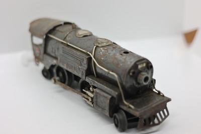 Pre-War Lionel Lines No. 258 Steam Locomotive w/ Cars & Track (See Description)