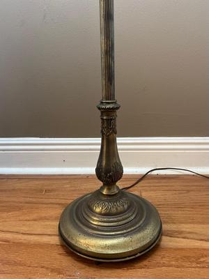 Vintage Quoizel Abigail Adams Milk Glass Globe, Floor Lamp