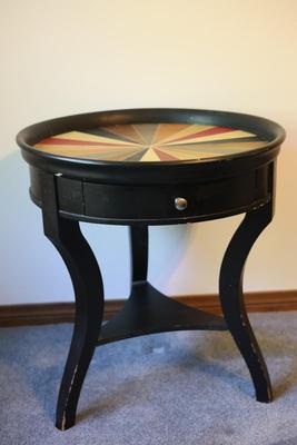 Cocktail Table With One Drawer