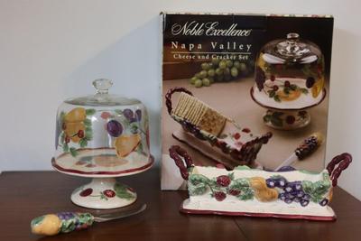 Noble Excellence Napa Valley Cheese & Cracker Set with Glass Dome, Cracker Boat & Cheese Knife