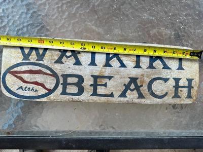 Four Wooden Hawaii Decor (4) total