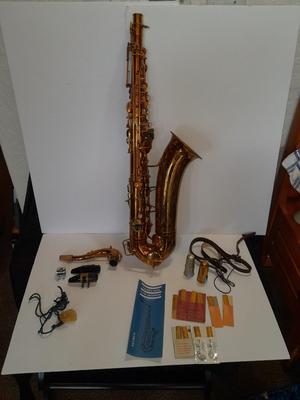 Beautiful vintage Martin Handcraft Low Pitch saxophone. "Searchlight".