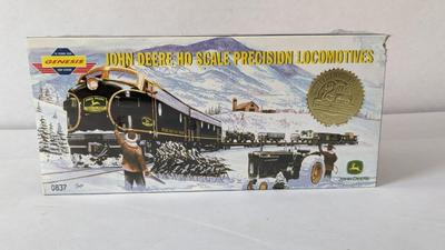 2002 Athearn 2nd Edition Collectors Precision Locomotive A & B 