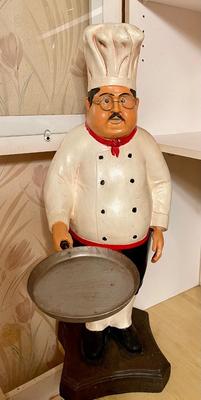 Large kitchen chef resin statue