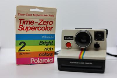 Vintage Polaroid Camera w/ Flash (see description)