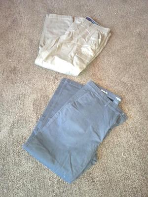 Two pair of men's Pants Sonoma Flex wear & Roundtree & Yorke Classic fit 40 x 32