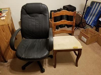 2 Chairs