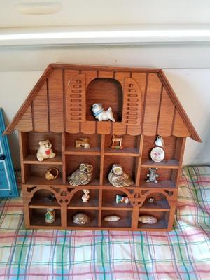 Miniatures with Contents