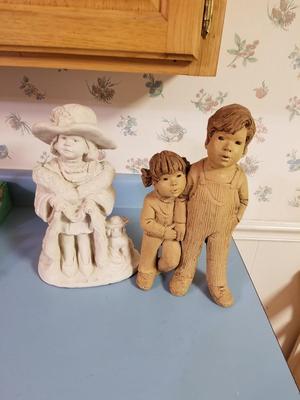Figurines
