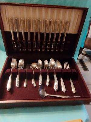 Flatware Set
