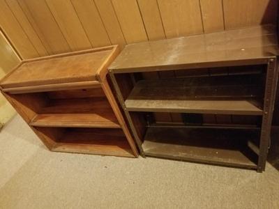 2 Shelves