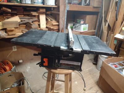 Black & Decker Table Saw