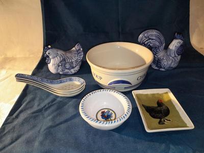 Kitchen Chicken and Rooster Dishes with Decor