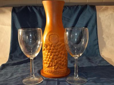Clay One liter wine cooler with two stemmed glasses