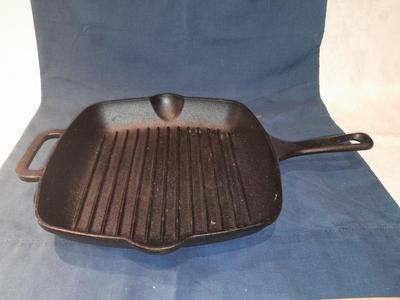 Mainstays cast Iron griddle