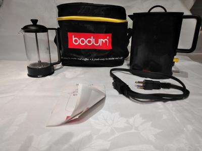 Bodum electric coffee maker and French coffee press
