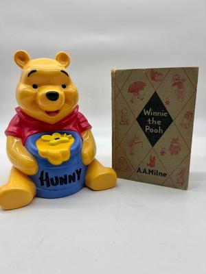Vintage WINNIE THE POOH Lot