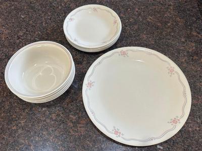 Corelle English Breakfast Pattern Dinner Plates, Bread Plates & Bowls