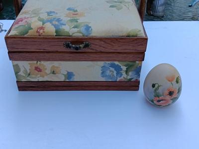 Floral jewelry box - Floral cloth print with porcelain egg