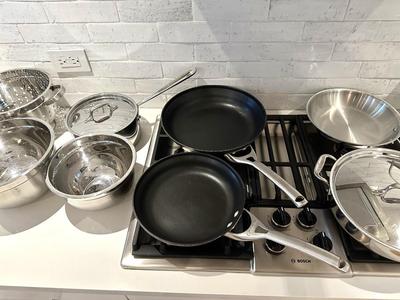Kitchenware Pots & Pans, and Mixing Bowls