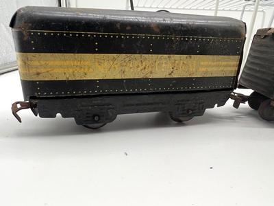 Marx  Metal Railroad Train Cars & Tracks *Read Details