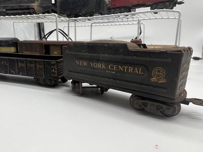 Marx  Metal Railroad Train Cars & Tracks *Read Details
