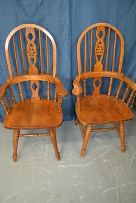 LOT 10. PAIR OF OAK WINDSOR DINING ARM CHAIRS