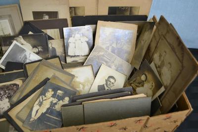 LOT 52. BOX OF ANTIQUE AND VINTAGE PICTURES