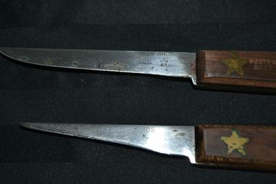 LOT 57. THREE VINTAGE FOSTER BROS KNIVES WITH STAR EMBOSSED WOOD HANDLES