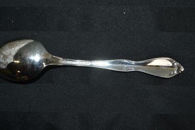 LOT 63 FLATWARE SET