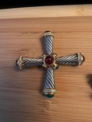 LOT 109. GIVENCHY GOLD TONE GLASS CABOCHON MALTESE CROSS BROOCH PIN