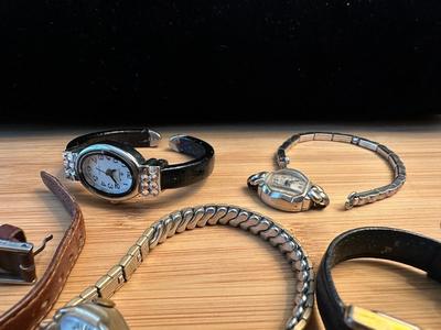LOT 116 LOT OF FIVE LADIES WATCHES