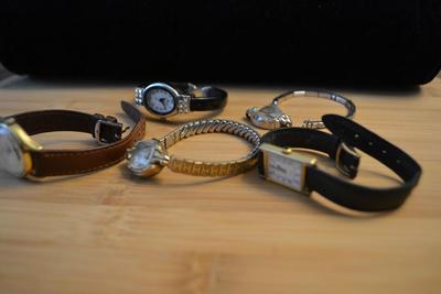 LOT 116 LOT OF FIVE LADIES WATCHES