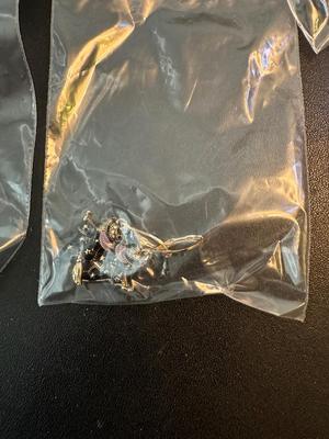 LOT 125. LOT OF COSTUME JEWELRY EARRINGS