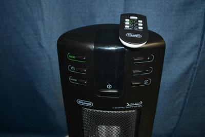LOT 150 DELONGHI HEATER WITH REMOTE