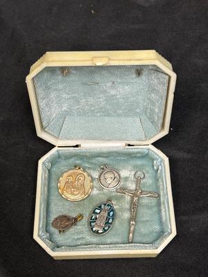 Vintage My Rosary Plastic Jewelry Trinket Keepsake Box with Various Religious Spiritual Charms and Crosses