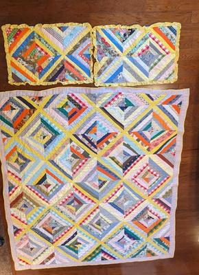 "Log Cabin" Quilt 
