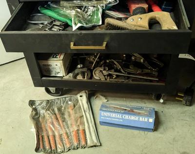 Bottom of Storehouse Tool Chest
