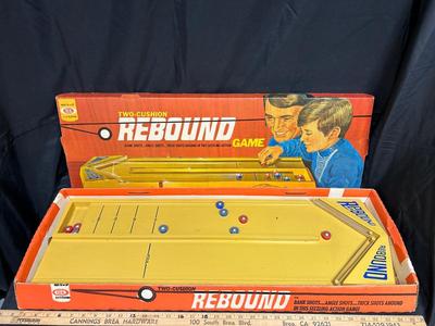 Vintage Rebound Two Cushion Tabletop Game from Ideal