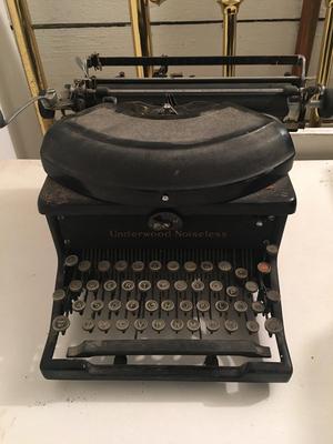 Antique Underwood Noiseless typewriter